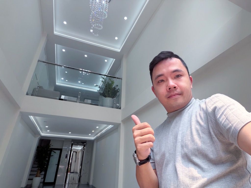 Bán nhà Dương Văn Bé - diện tích 38m2 6 tầng - Gara ô tô, thang máy - giá 16,8 tỷ