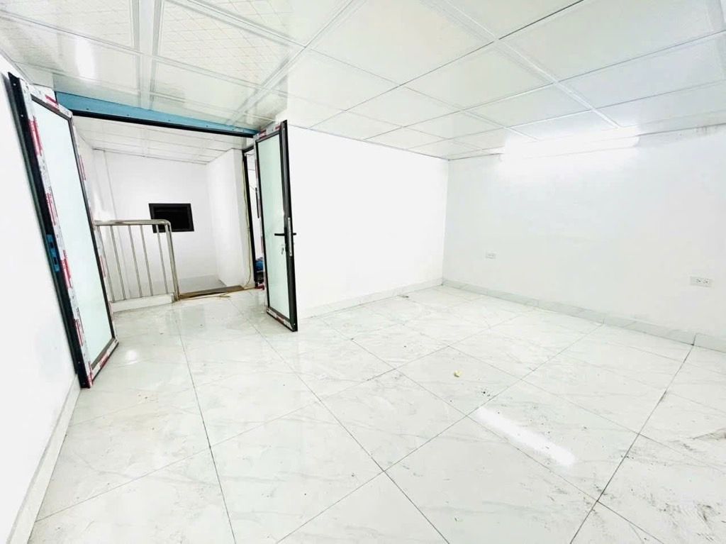 Bán nhà Thanh Lân - diện tích 30m2 2 tầng - MẶT NGÕ THÔNG – Ô TÔ TRÁNH – KINH DOANH ĐỈNH - giá 3,8 tỷ