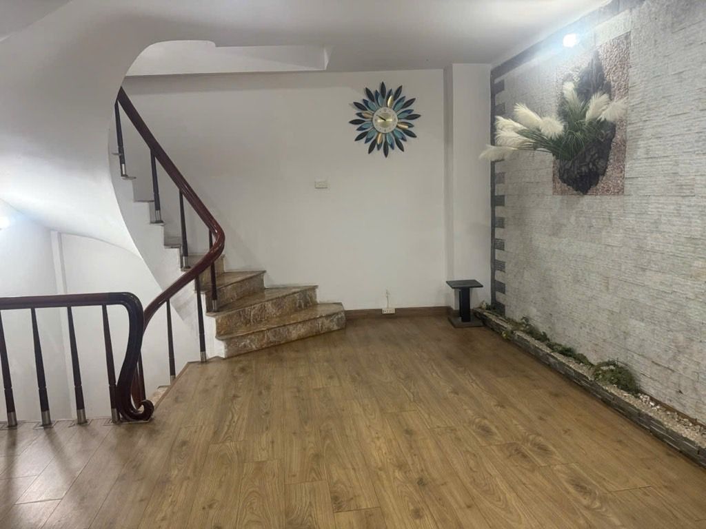 Bán nhà Hạ Đình - diện tích 30m2 5 tầng - Ngõ 3 Gác - giá 9,5 tỷ