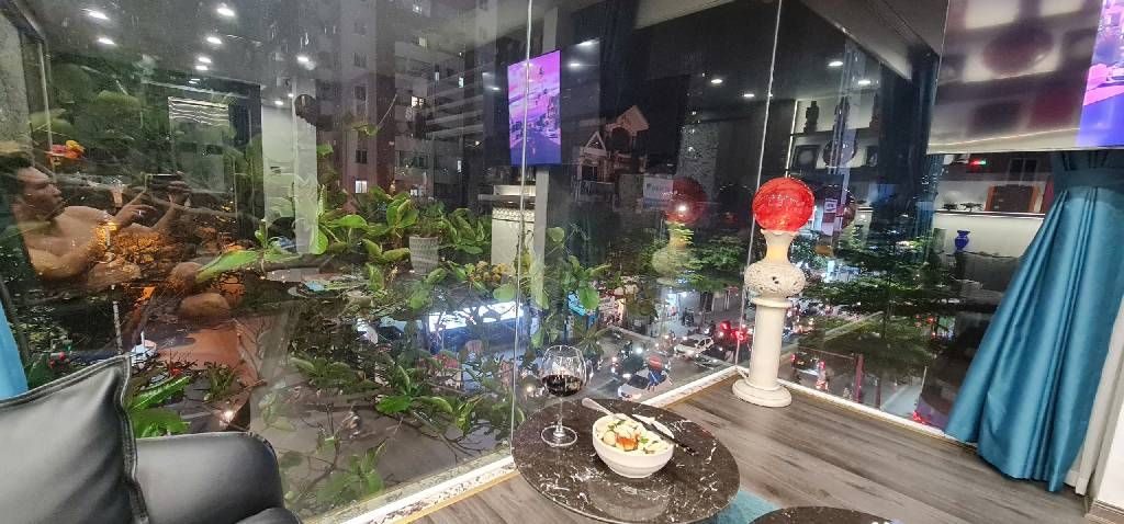 Bán nhà Nguyễn Lương Bằng - diện tích 23m2 7 tầng - MẶT PHỐ - LÔ GÓC - giá 14,5 tỷ