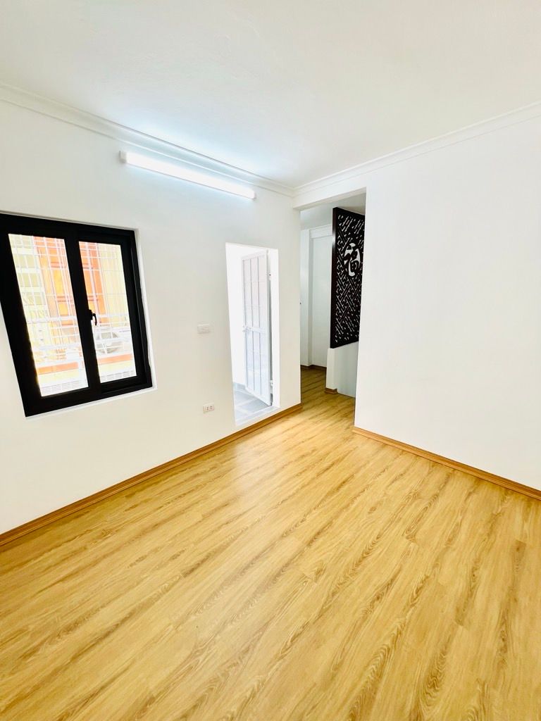 Bán nhà Giáp Nhị - diện tích 20m2 4.5 tầng - Lô góc 2 thoáng - giá 6,5 tỷ