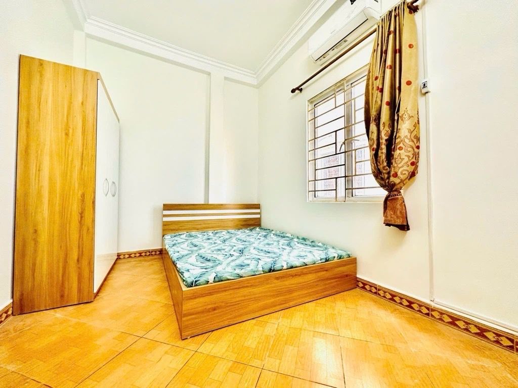 Bán nhà Hưng Phúc - diện tích 36m2 5 tầng - Nhà đẹp gần phố - giá 7,9 tỷ