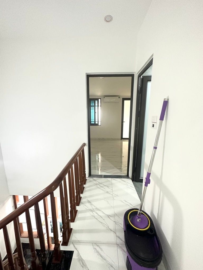 Bán nhà Vĩnh Hưng - diện tích 36m2 2 tầng - cách ô tô tránh 10 bước đi bộ - giá 3,1 tỷ