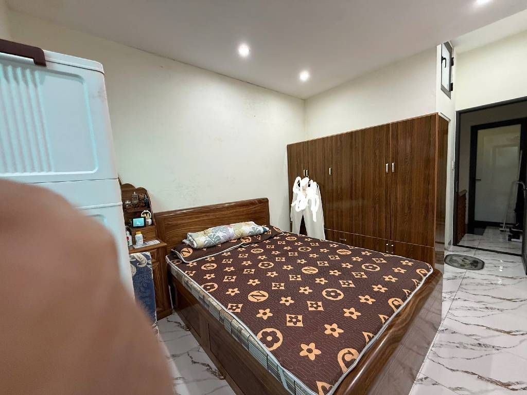 Bán nhà Đường Đôi Tân Khai - diện tích 32m2 2 tầng - Nhà đẹp gần phố - giá 2,58 tỷ