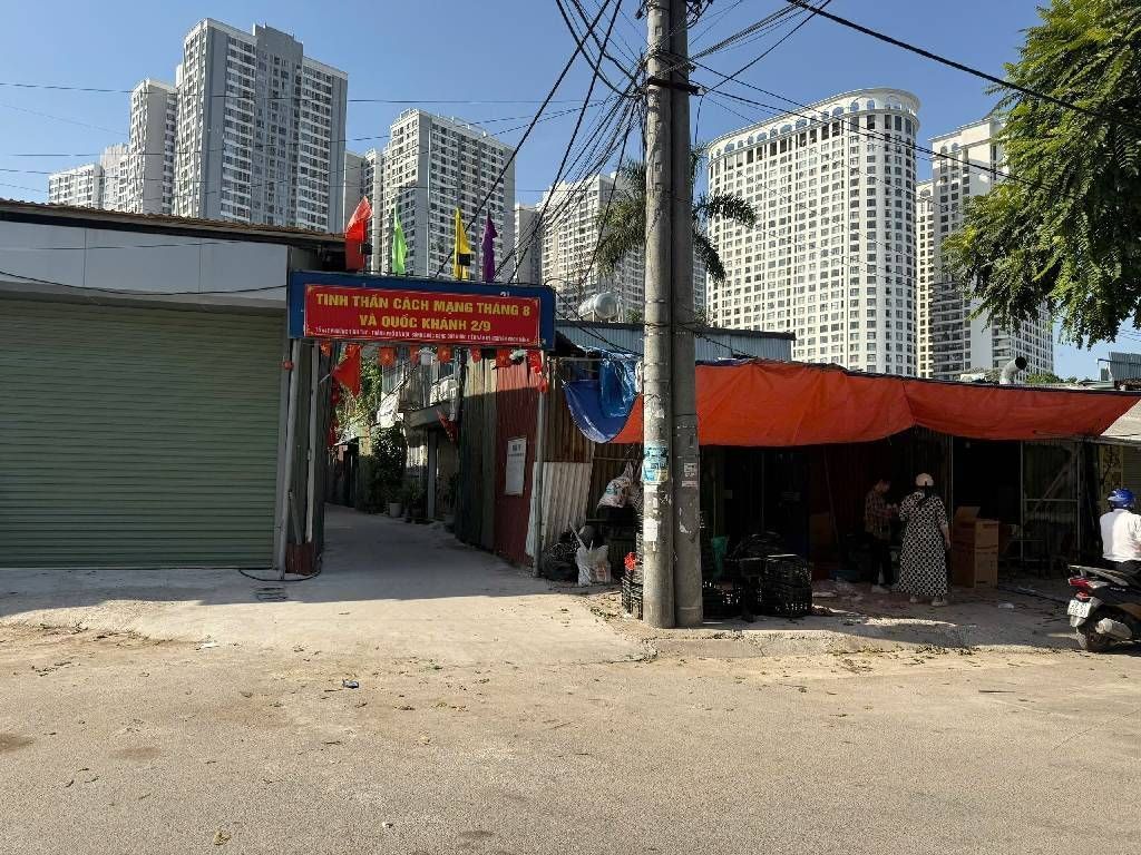 Bán nhà Đường Đôi Tân Khai - diện tích 32m2 2 tầng - Nhà đẹp gần phố - giá 2,58 tỷ