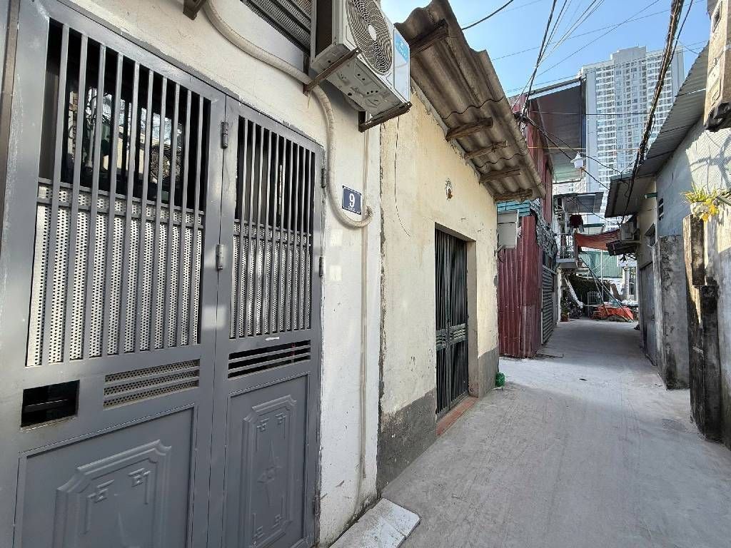 Bán nhà Đường Đôi Tân Khai - diện tích 32m2 2 tầng - Nhà đẹp gần phố - giá 2,58 tỷ