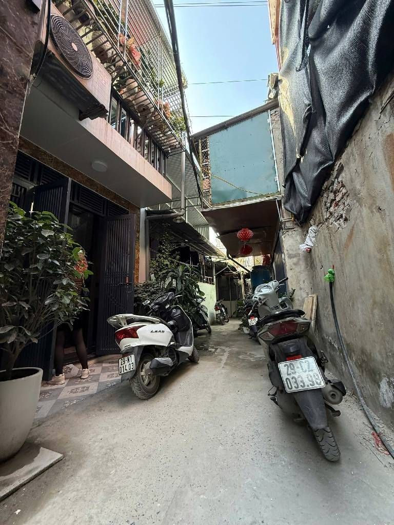 Bán nhà Đường Đôi Tân Khai - diện tích 32m2 2 tầng - Nhà đẹp gần phố - giá 2,58 tỷ