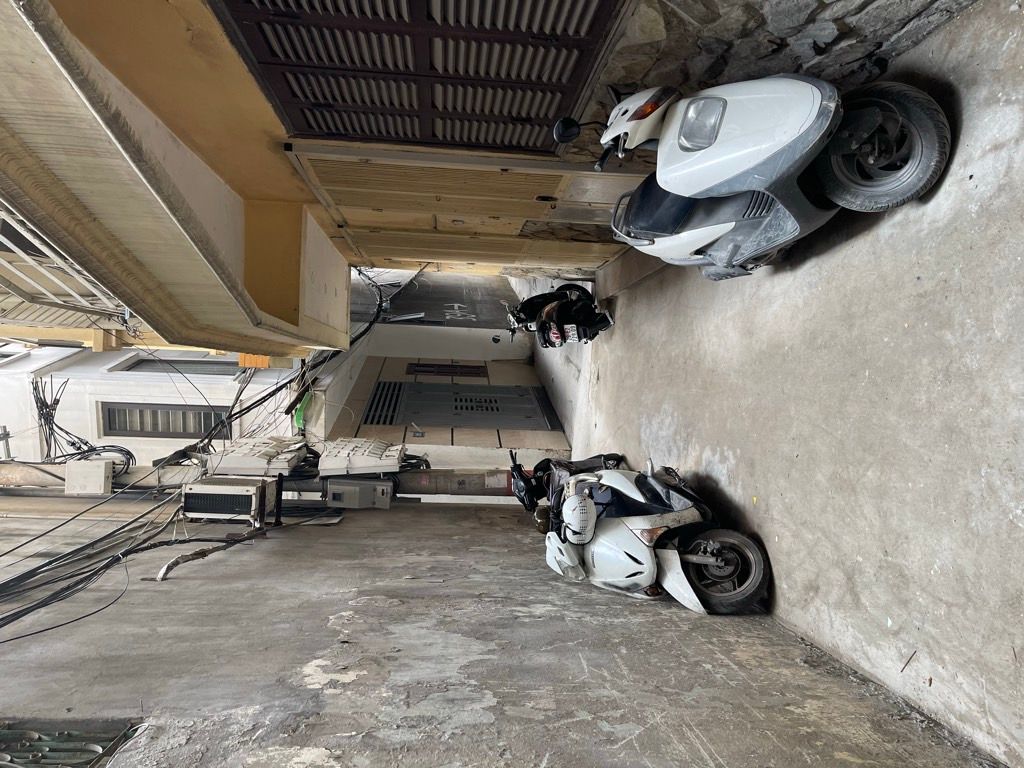 Bán nhà Hoàng Mai - diện tích 41,7m2 6 tầng - Thang máy, 10 phòng khép kín - giá 12,5 tỷ