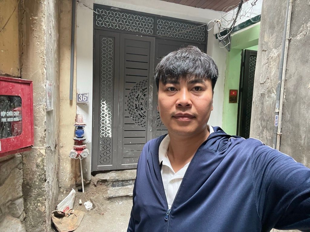 Bán nhà Hoàng Mai - diện tích 41,7m2 6 tầng - Thang máy, 10 phòng khép kín - giá 12,5 tỷ