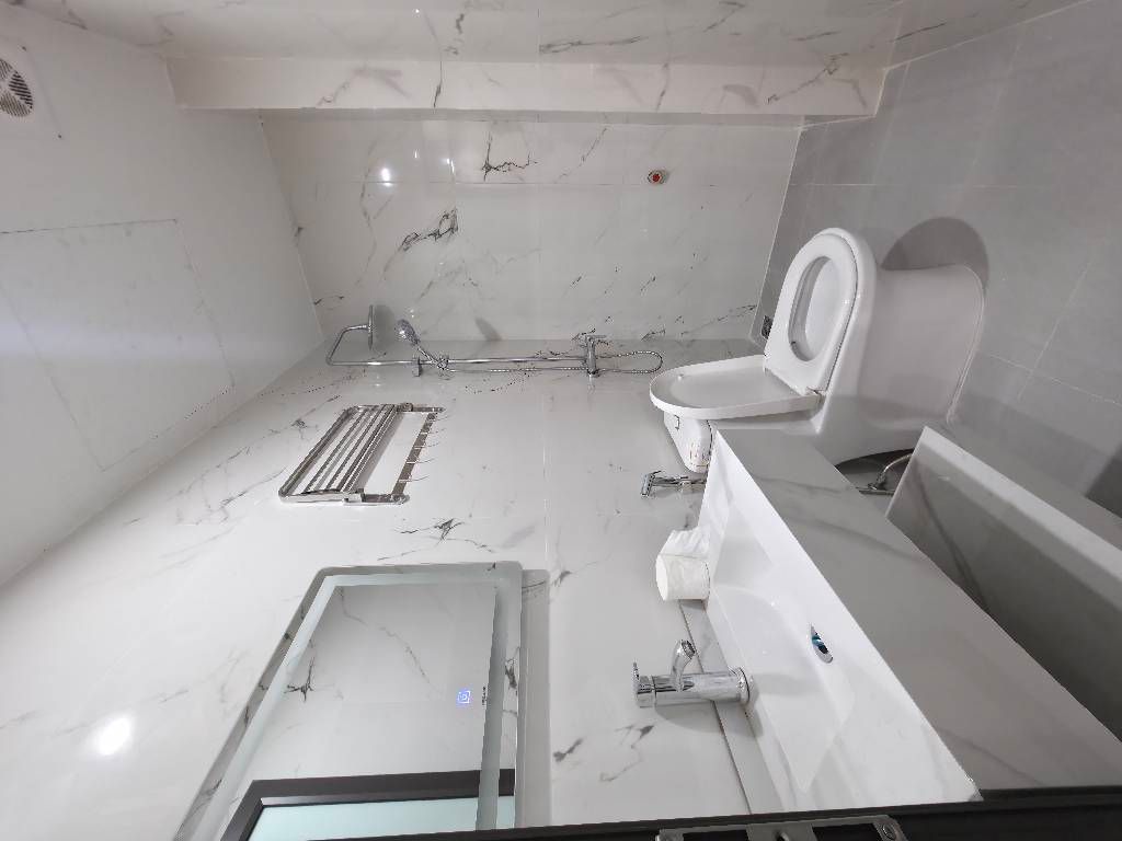 Bán nhà Nguyễn Văn Viên - diện tích 30m2 5 tầng - Nhà Đẹp Ở Ngay - giá 7,9 tỷ