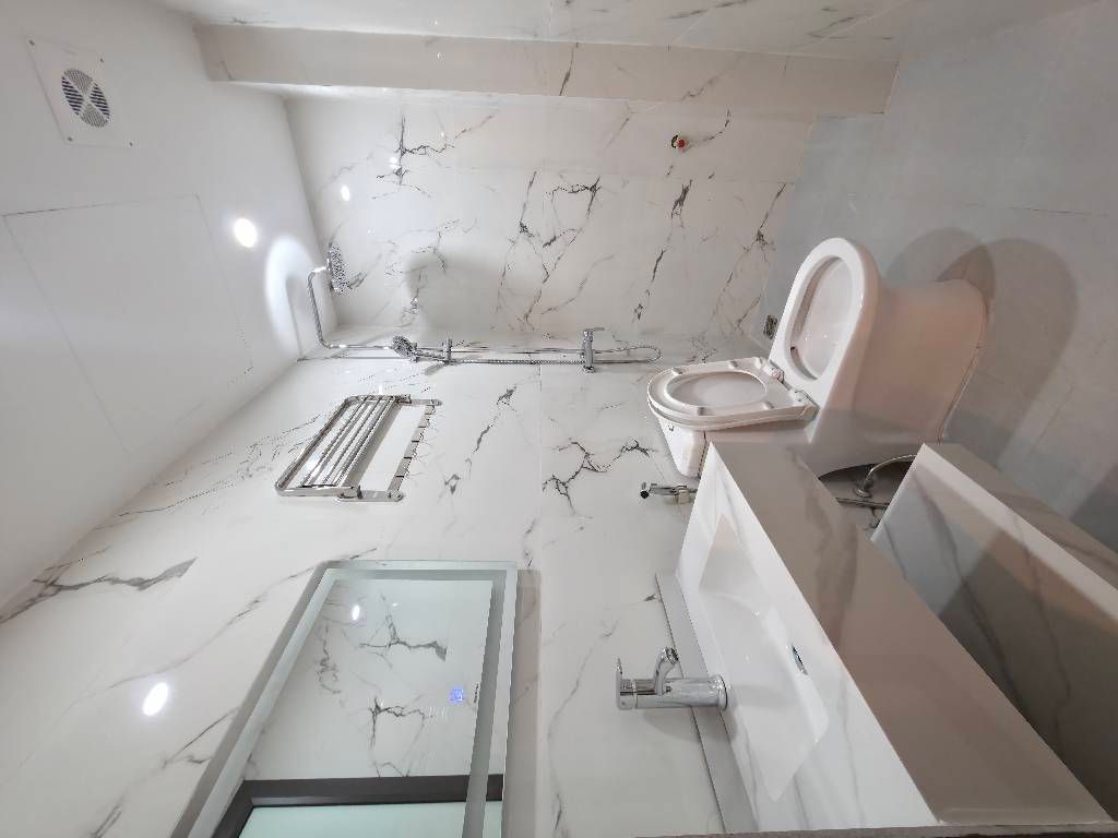 Bán nhà Nguyễn Văn Viên - diện tích 30m2 5 tầng - Nhà Đẹp Ở Ngay - giá 7,9 tỷ