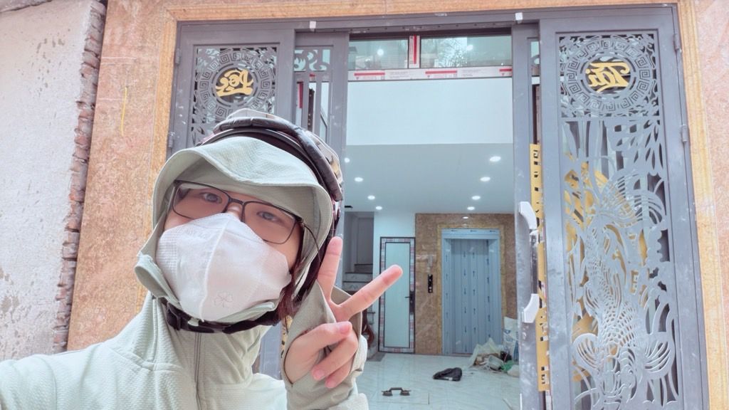 Bán nhà Đại Từ - diện tích 33m2 6 tầng - Thang máy, ô tô vào trong nhà - giá 10,9 tỷ