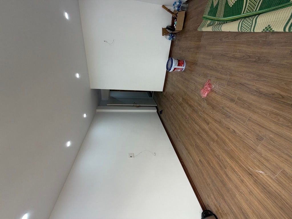 Bán nhà Đại Từ - diện tích 33m2 6 tầng - Thang máy, ô tô vào trong nhà - giá 10,9 tỷ