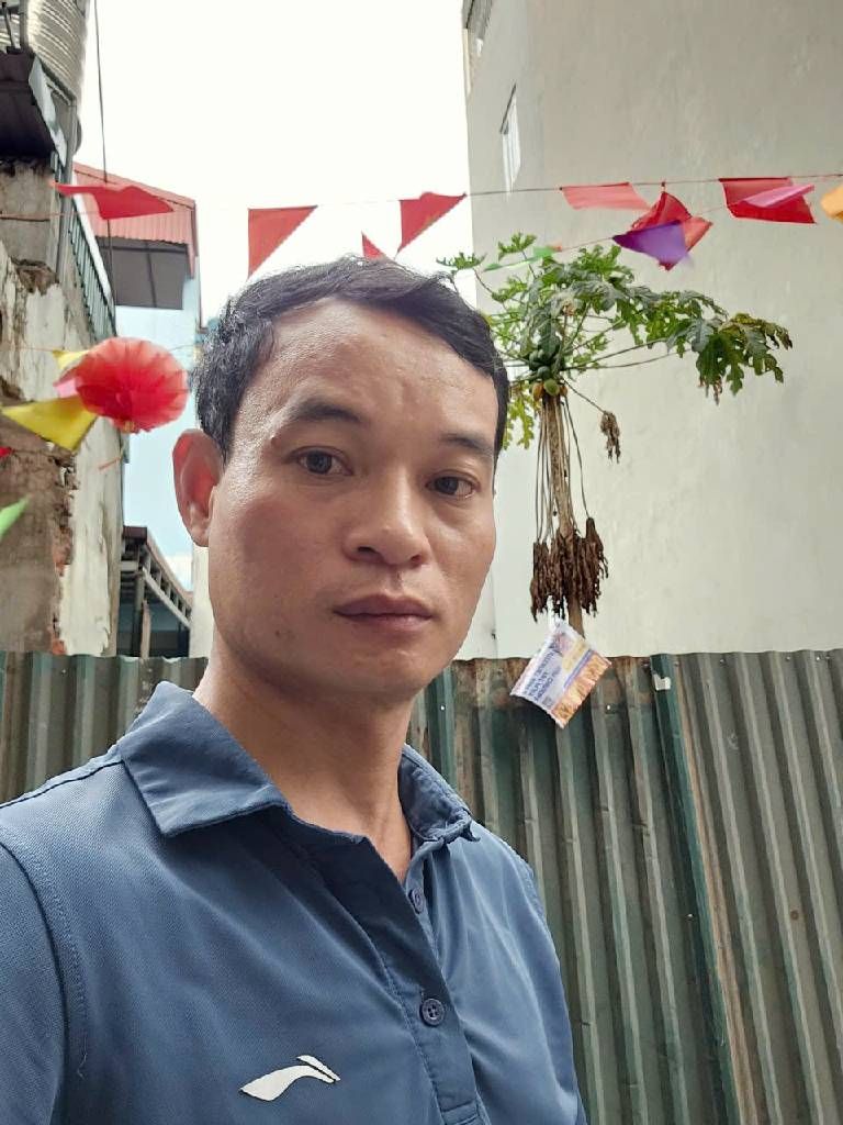 Bán nhà Thịnh Quang - diện tích 69m2 3 tầng - ô tô tránh - giá 21 tỷ