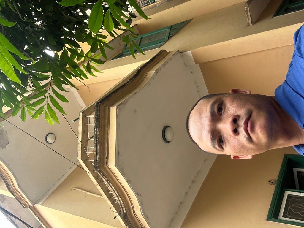 Bán nhà Giảng Võ - diện tích 85m2 3 tầng - Phố Víp, giá 13,98 tỷ