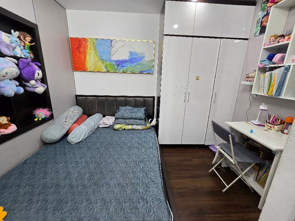 Bán nhà Ngõ 1 Khuất Duy Tiến - diện tích 36.6m2 1 tầng - Lô góc - giá 4,5 tỷ