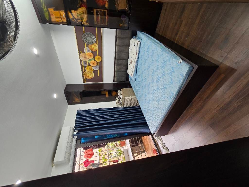 Bán nhà Ngõ 1 Khuất Duy Tiến - diện tích 36.6m2 1 tầng - Lô góc - giá 4,5 tỷ