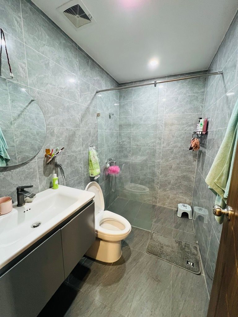 Bán nhà Lĩnh Nam - diện tích 96.5m2 1 tầng - Căn hộ lô góc hai thoáng - giá 8,6 tỷ