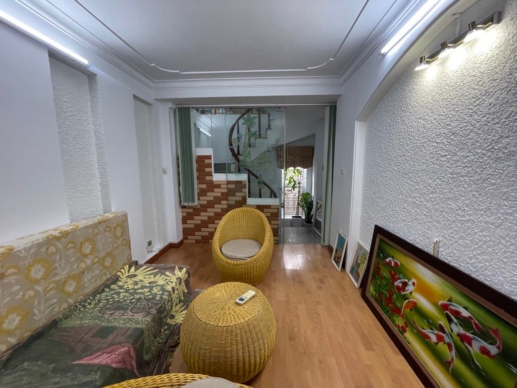 Bán nhà Thổ Quan - diện tích 20m2 6 tầng - Cực hot, nhà đẹp hiếm có - giá 6 tỷ