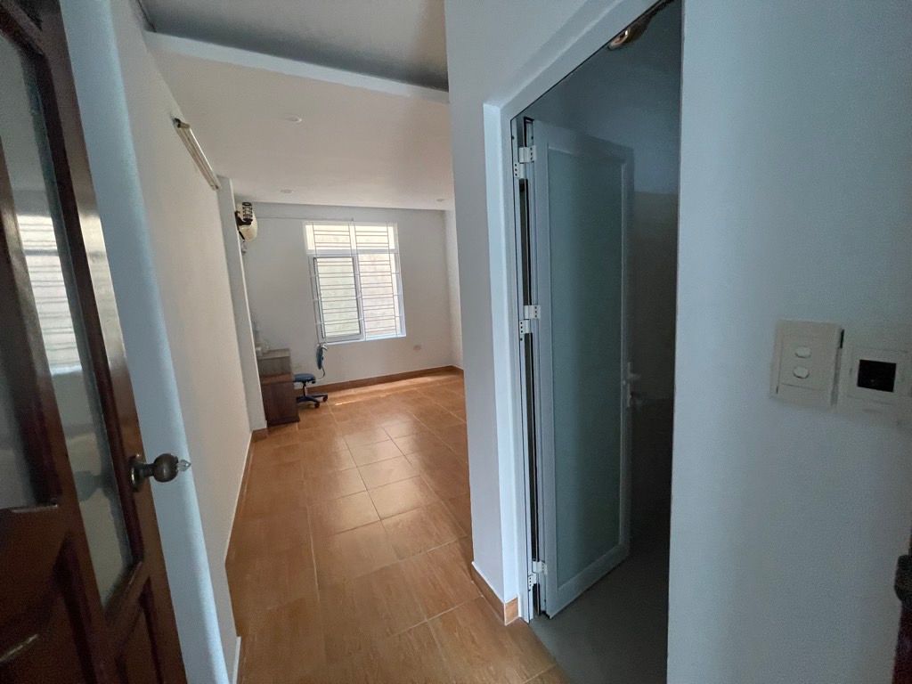 Bán nhà Thổ Quan - diện tích 20m2 6 tầng - Cực hot, nhà đẹp hiếm có - giá 6 tỷ