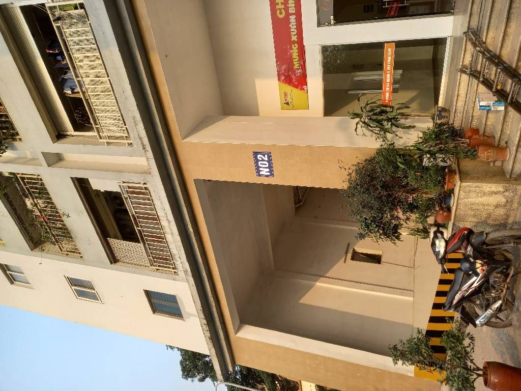 Bán nhà Lĩnh Nam - diện tích 93m2 1 tầng - Lô góc 2 mặt thoáng - giá 6 tỷ