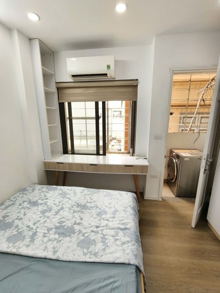 Bán nhà Nguyễn Trãi - diện tích 45m2 4 tầng - Ngõ thông ô tô qua - giá 2,2 tỷ