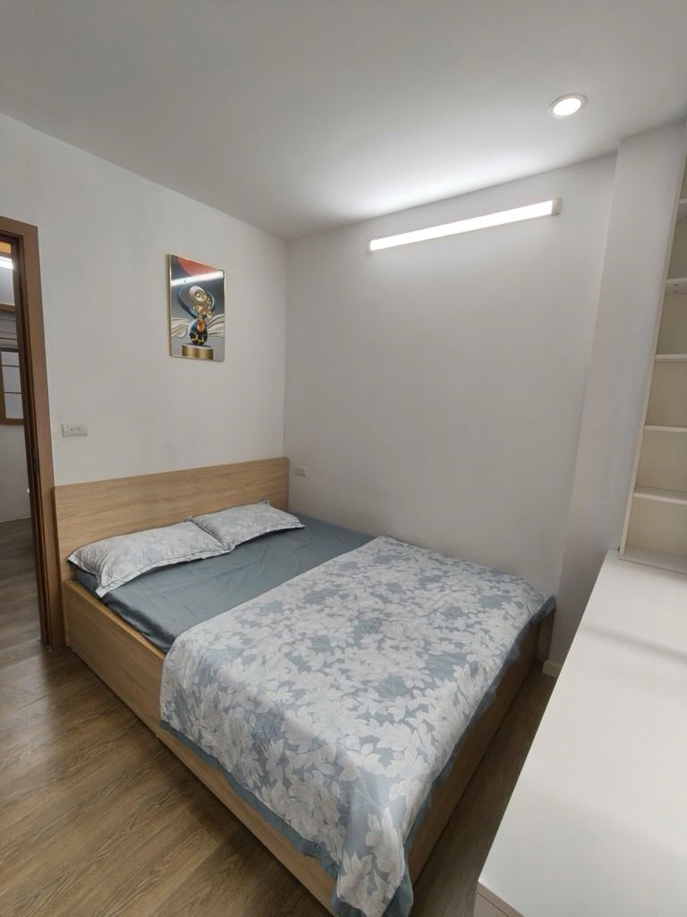 Bán nhà Nguyễn Trãi - diện tích 45m2 4 tầng - Ngõ thông ô tô qua - giá 2,2 tỷ