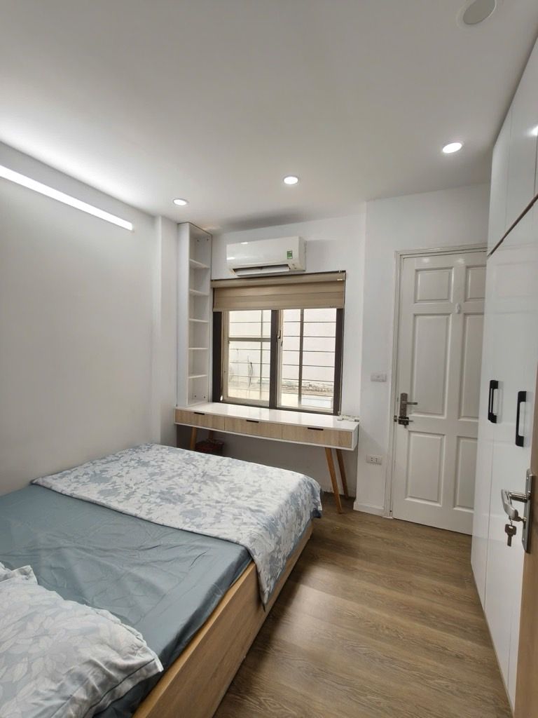 Bán nhà Nguyễn Trãi - diện tích 45m2 4 tầng - Ngõ thông ô tô qua - giá 2,2 tỷ