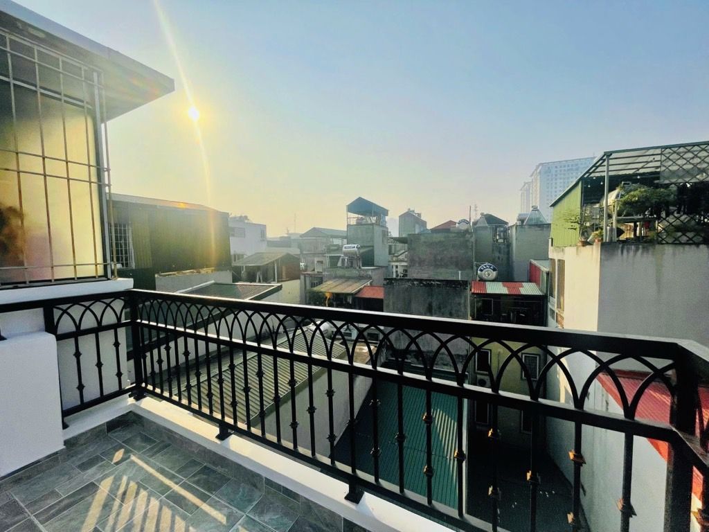 Bán nhà Hồng Mai - diện tích 45m2 5 tầng - Nhà rộng sát phố, cách ô tô 10m - giá 11,3 tỷ