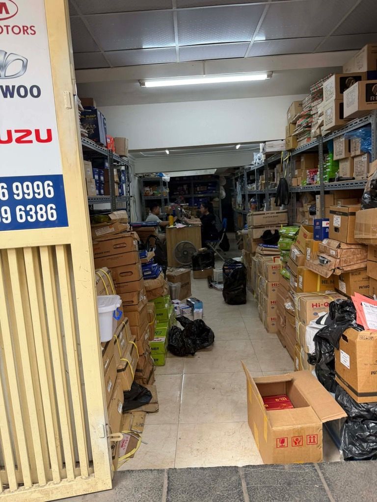 Bán nhà Nguyễn Công Trứ - diện tích 55m2 2 tầng - ô tô đỗ cửa - giá 21 tỷ