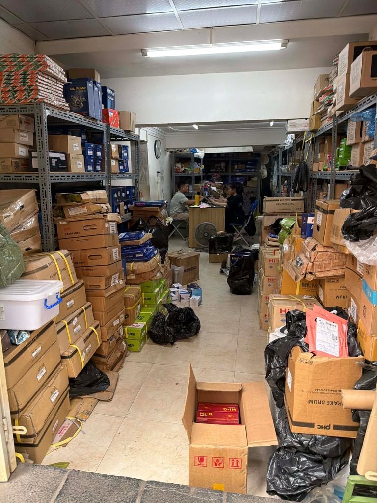 Bán nhà Nguyễn Công Trứ - diện tích 55m2 2 tầng - ô tô đỗ cửa - giá 21 tỷ