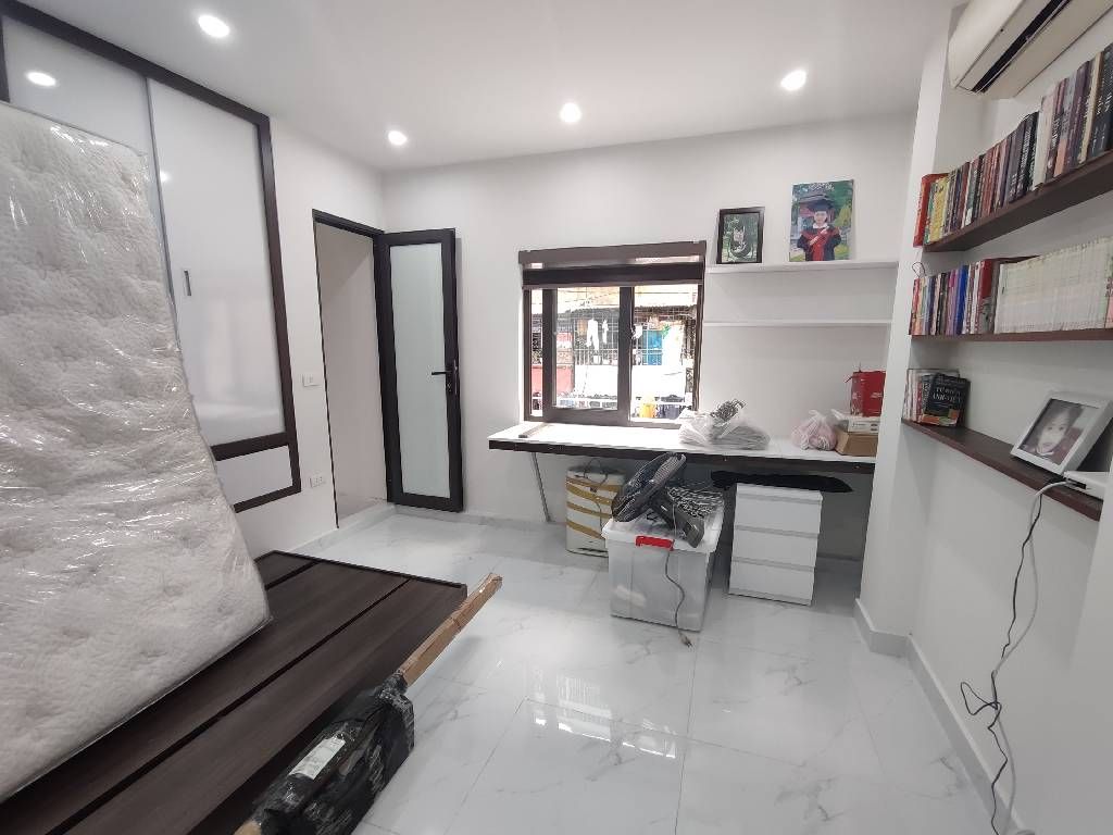 Bán nhà Thanh Nhàn - diện tích 49.8m2 1 tầng - Lô góc 3 mặt thoáng - giá 7,5 tỷ