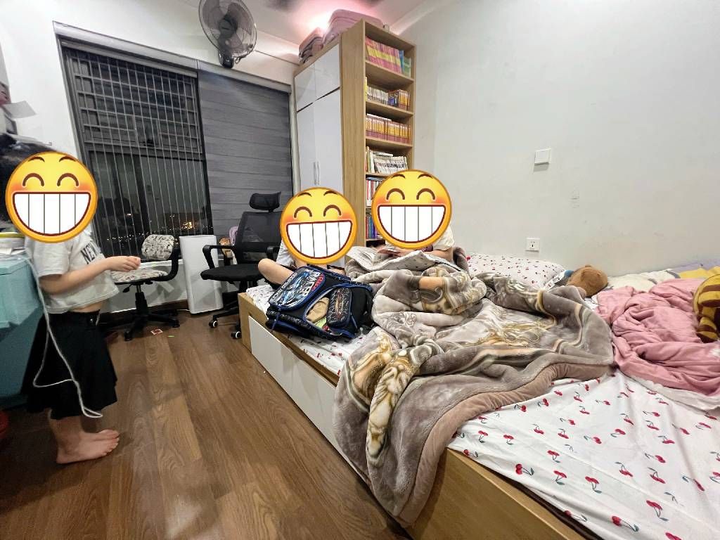 Bán nhà Trần Thủ Độ - diện tích 81.9m2 1 tầng - Chung cư lô góc Phương Đông Green Park - giá 7,95 tỷ