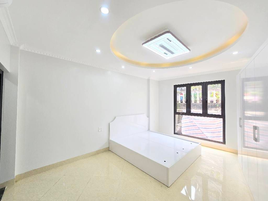 Bán nhà Ngõ Chợ Khâm Thiên - diện tích 35m2 6 tầng - Thang máy - giá 9,5 tỷ