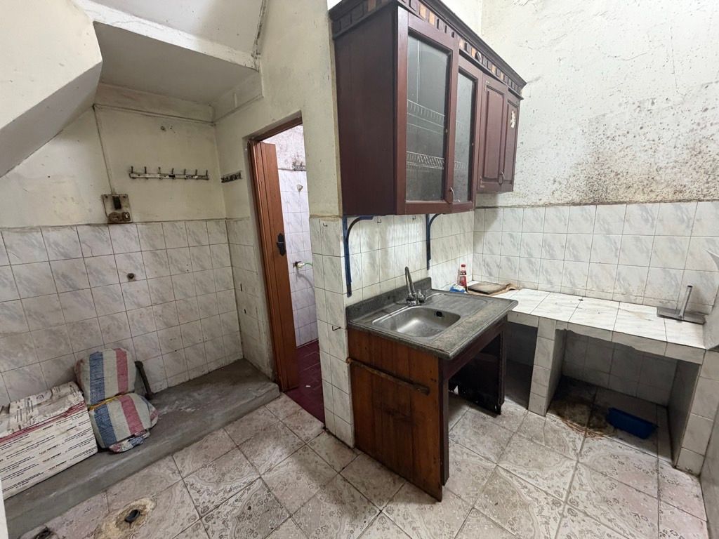 Bán nhà Vĩnh Tuy - diện tích 31m2 3 tầng - Ô TÔ ĐỖ CỬA - giá 8,8 tỷ