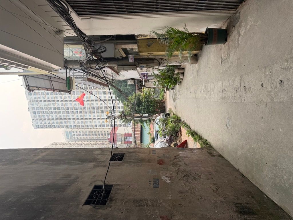 Bán nhà Vĩnh Tuy - diện tích 31m2 3 tầng - Ô TÔ ĐỖ CỬA - giá 8,8 tỷ