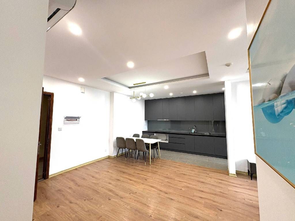 Bán nhà Triều Khúc - diện tích 82.2m2 10 tầng - Nhà đẹp - giá 8,96 tỷ