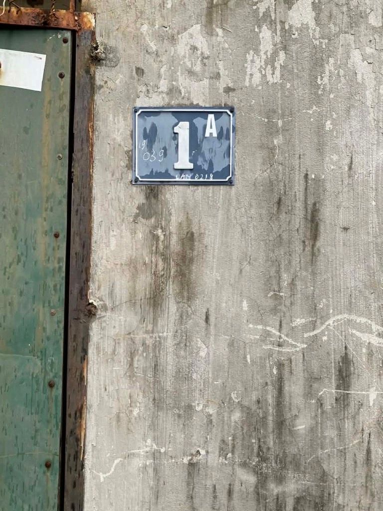 Bán nhà Đông Thiên - diện tích 42m2 1 tầng - nhà cũ cho thuê - giá 7,8 tỷ