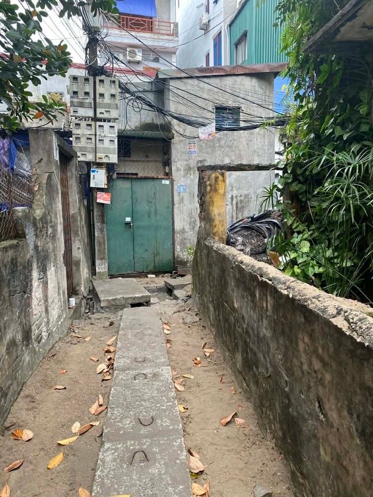 Bán nhà Đông Thiên - diện tích 42m2 1 tầng - nhà cũ cho thuê - giá 7,8 tỷ