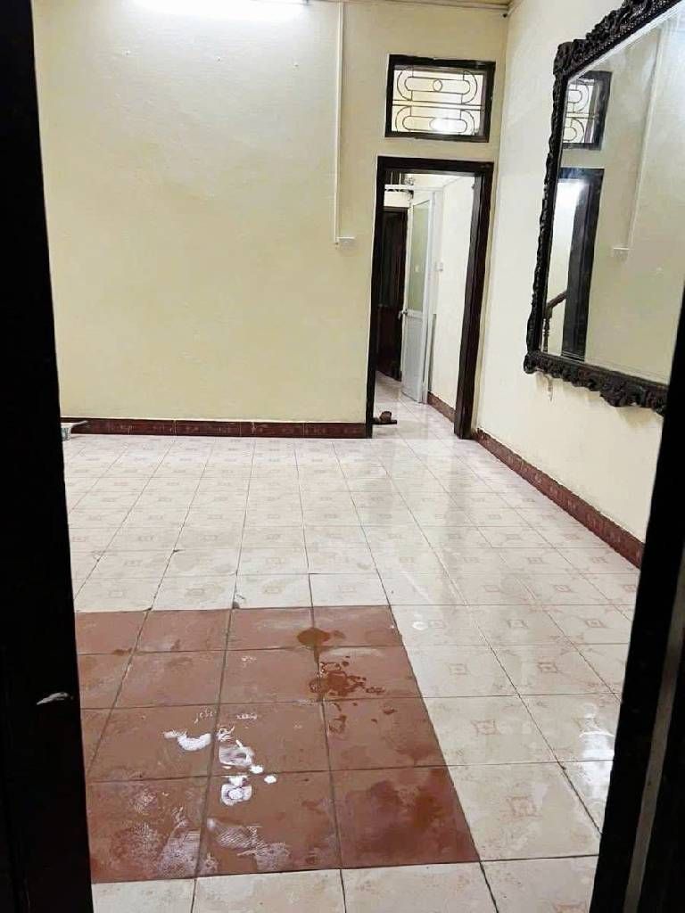 Bán nhà Minh Khai - diện tích 50m2 3 tầng - Mặt ngõ ô tô tránh - giá 23 tỷ