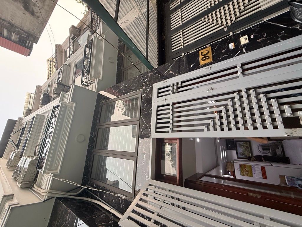 Bán nhà Chính Kinh - diện tích 30m2 6 tầng - Ba Gác Đỗ Cửa - giá 9,7 tỷ