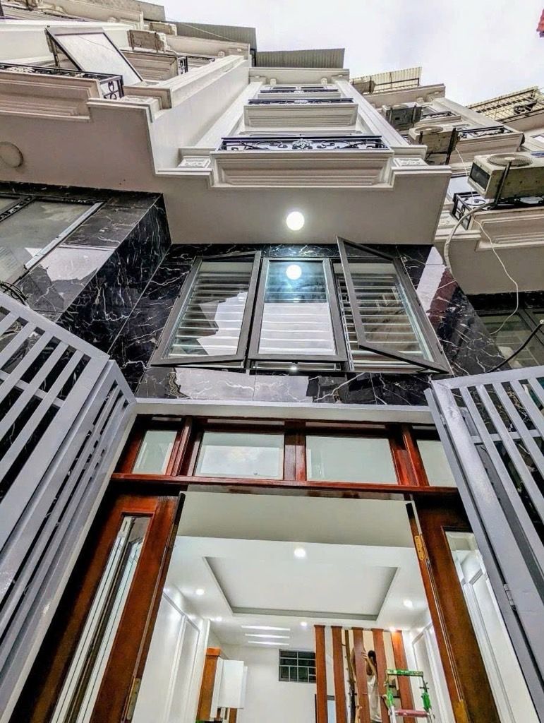 Bán nhà Chính Kinh - diện tích 30m2 6 tầng - Ba Gác Đỗ Cửa - giá 9,7 tỷ