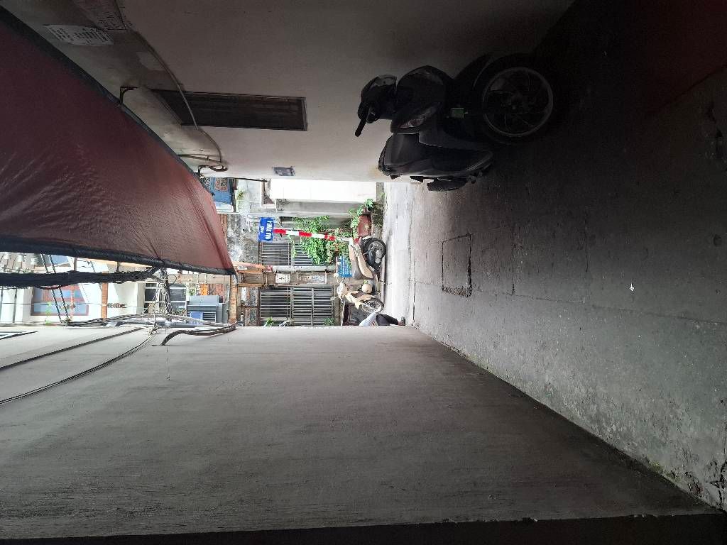 Bán nhà Minh Khai - diện tích 47.5m2 3 tầng - Đất nở hậu nhẹ - giá 15,6 tỷ