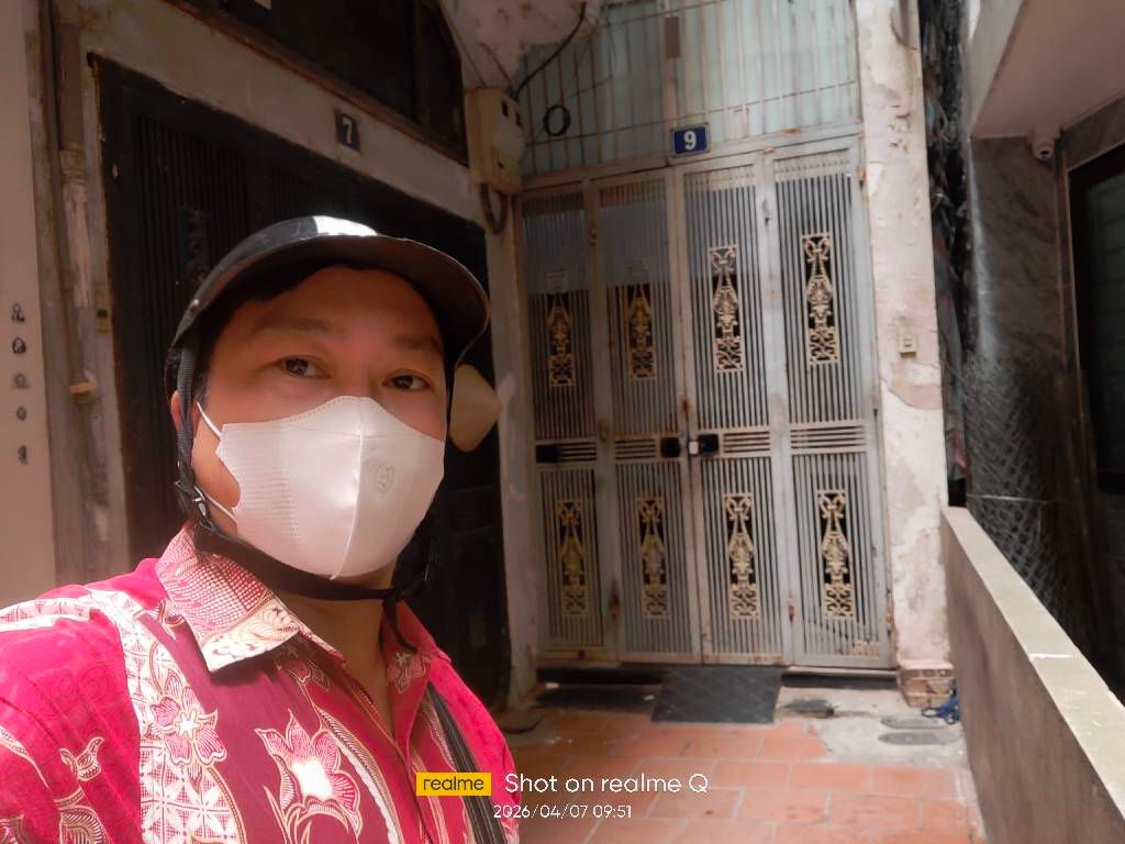 Bán nhà Hào Nam - diện tích 74.4m2 5 tầng - 9 phòng ngủ khép kín - giá 17,1 tỷ