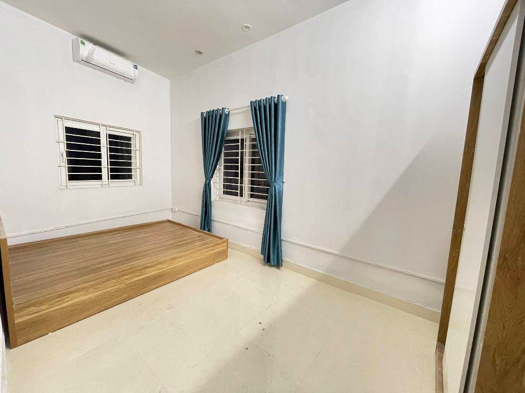 Bán nhà Hào Nam - diện tích 74.4m2 5 tầng - 9 phòng ngủ khép kín - giá 17,1 tỷ