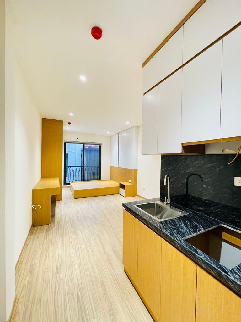 Bán nhà Minh Khai - diện tích 64m2 6 tầng - Nhà đẹp, cho thuê ổn định - giá 16,0 tỷ