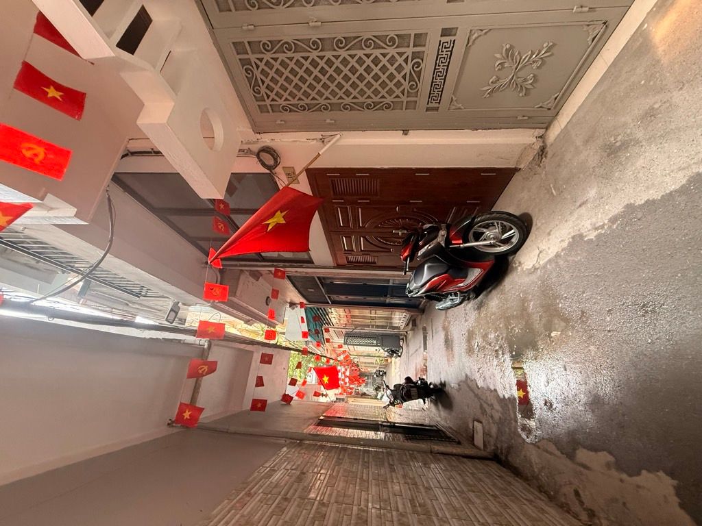 Bán nhà Lê Trọng Tấn - diện tích 35m2 8 tầng - phân lô quân đội - giá 13,6 tỷ