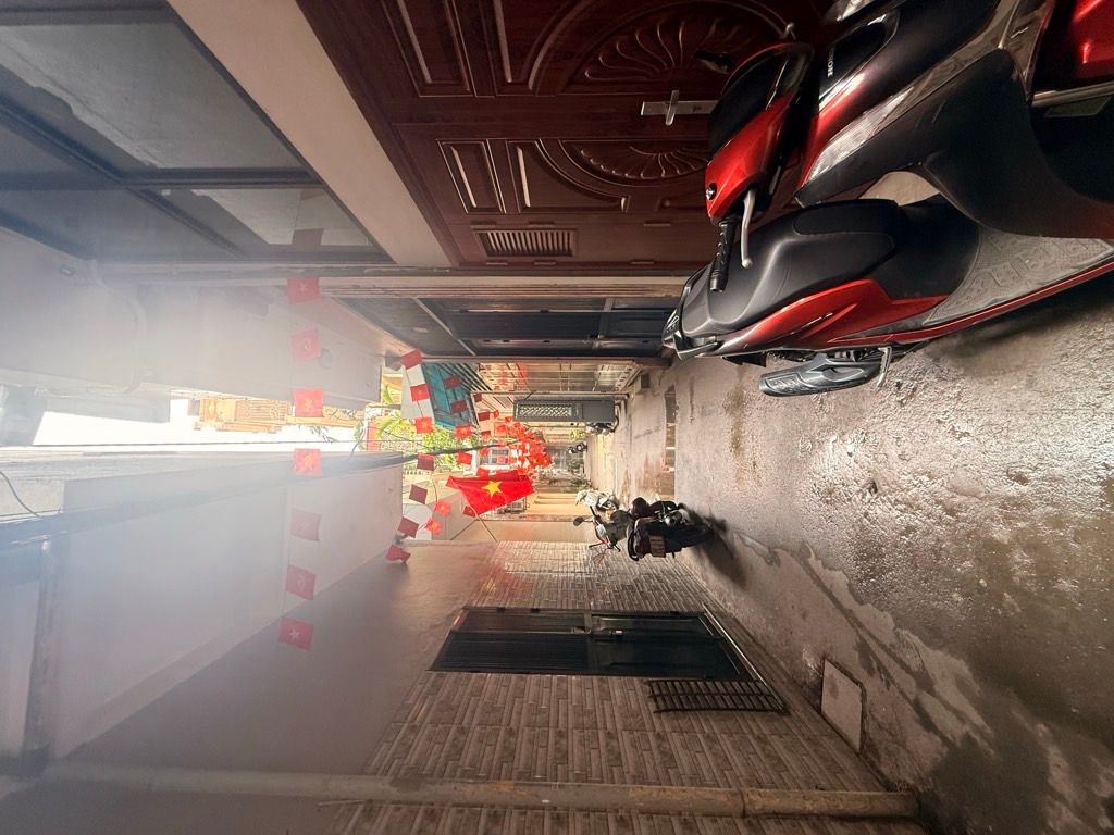 Bán nhà Lê Trọng Tấn - diện tích 35m2 8 tầng - phân lô quân đội - giá 13,6 tỷ