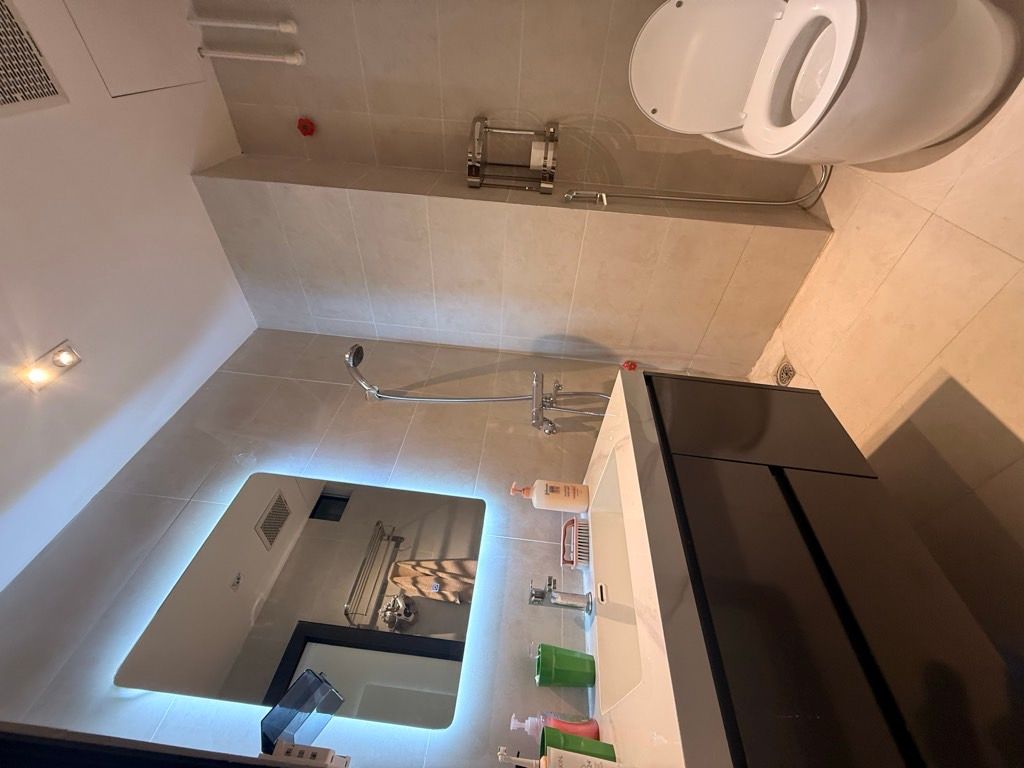 Bán nhà Lê Trọng Tấn - diện tích 35m2 8 tầng - phân lô quân đội - giá 13,6 tỷ