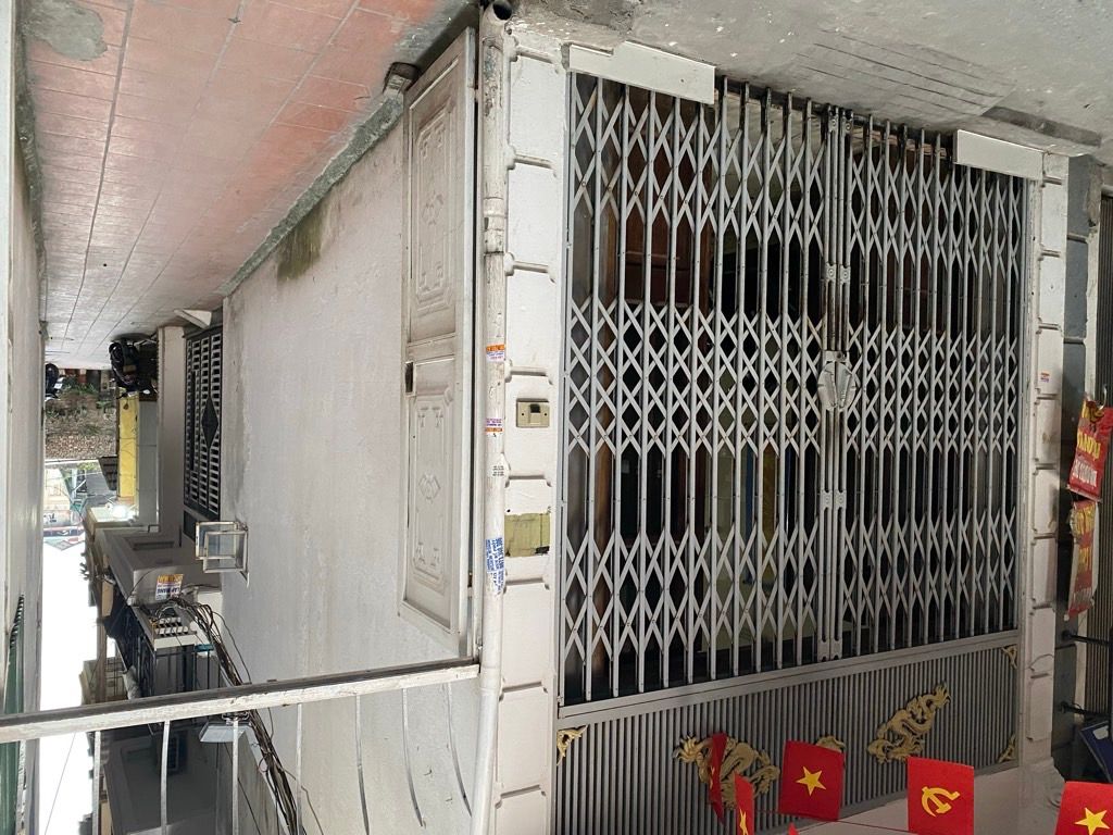 Bán nhà Nguyễn Đức Cảnh - diện tích 30,4m2 5 tầng - Ô tô qua nhà - giá 7,65 tỷ